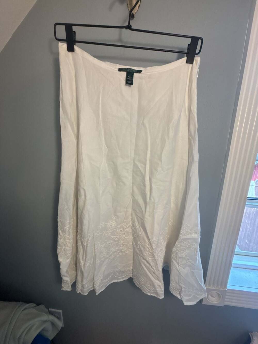 Lauren Ralph Lauren White Flowy Cotton Embroidered  & Eyelet Midi Skirt, SZ 4